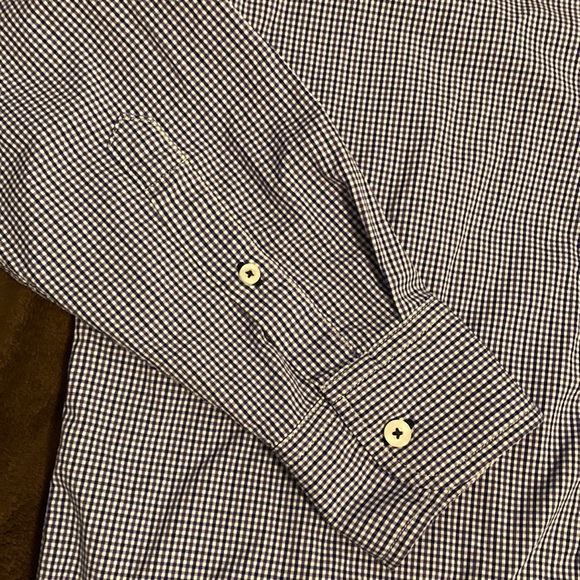 UNTUCKit Button-Down - Picture 5 of 5